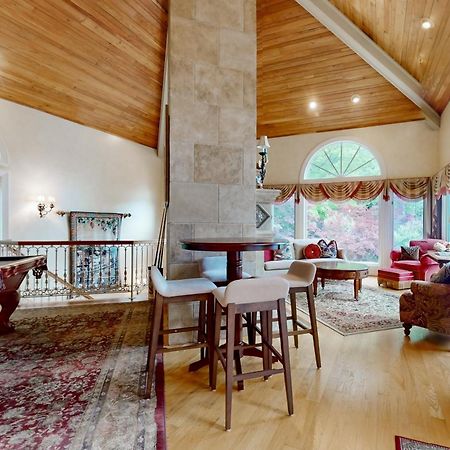 Villa Rosa Lake Lure Exterior photo