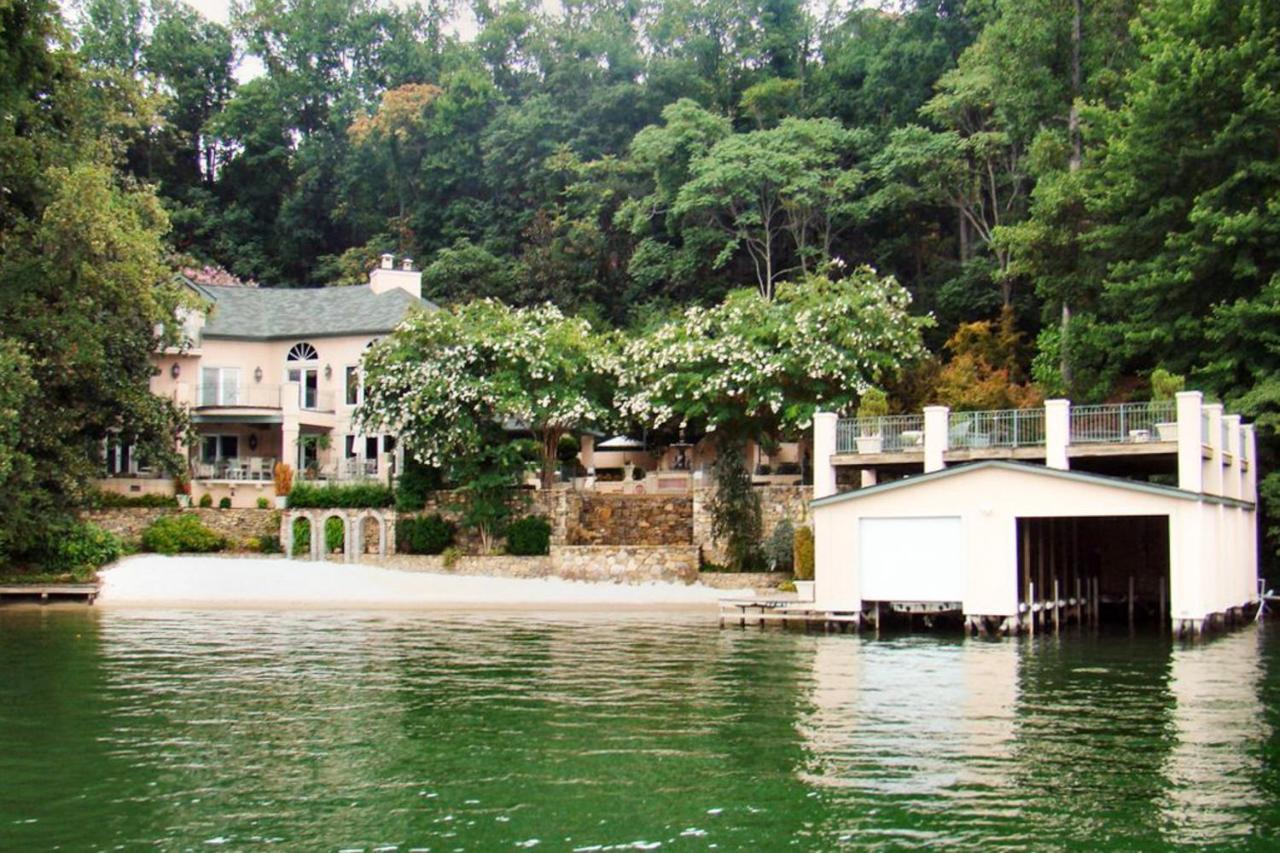 Villa Rosa Lake Lure Exterior photo